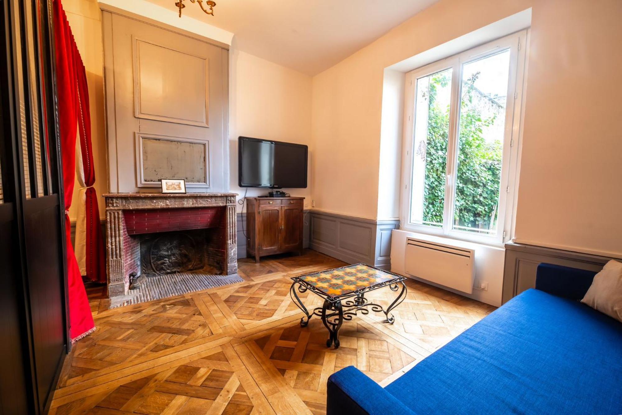 Hypercenter Flat, Secure Private Parking Fontainebleau Exterior foto